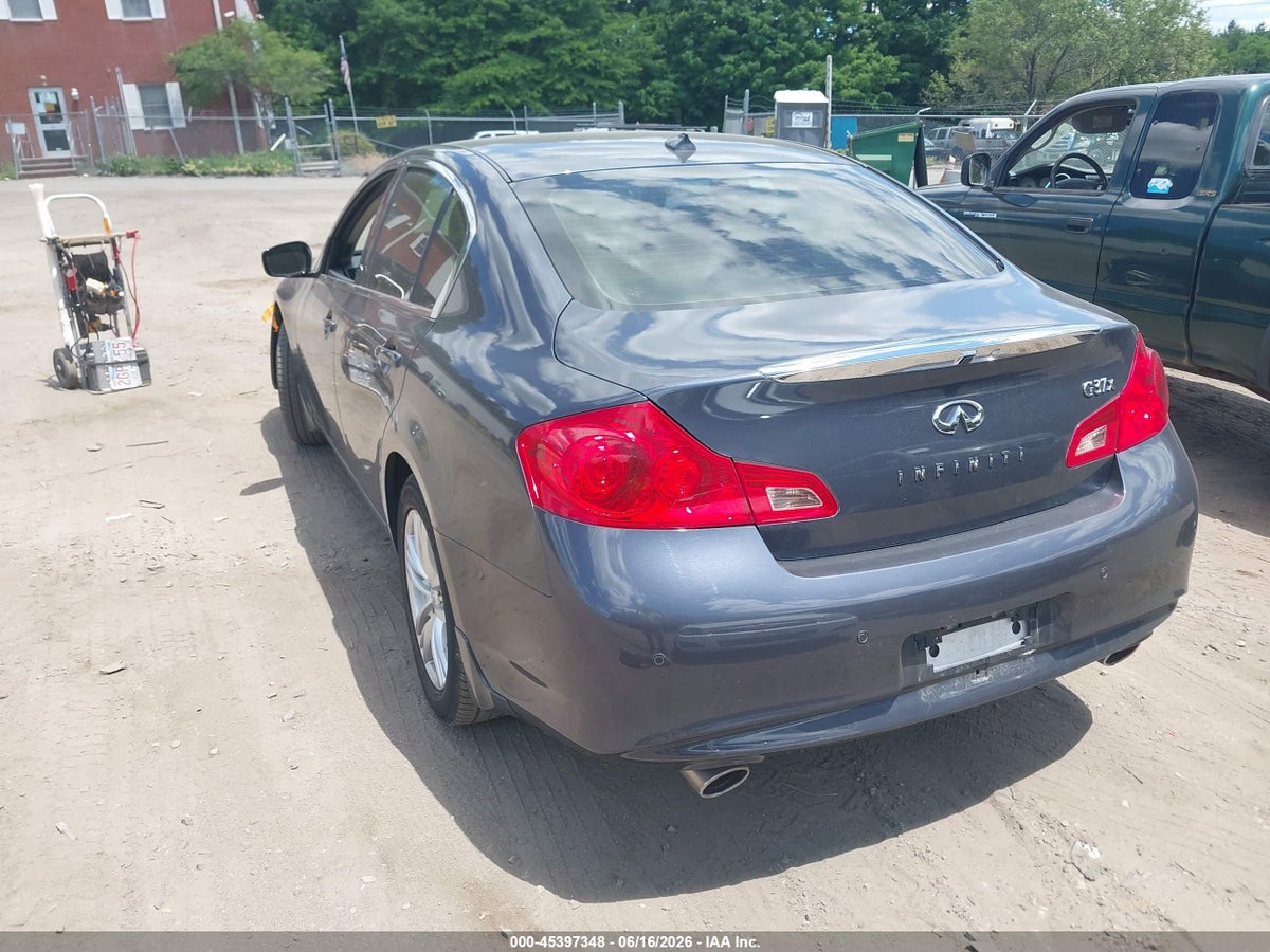 2011 INFINITI G37X — снимка 3