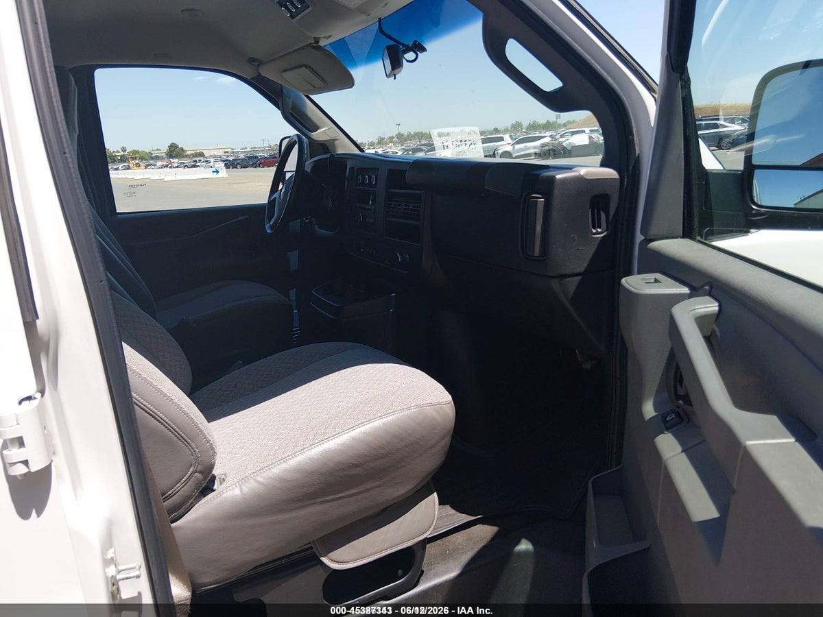2018 CHEVROLET EXPRESS 3500 LT — снимка 5