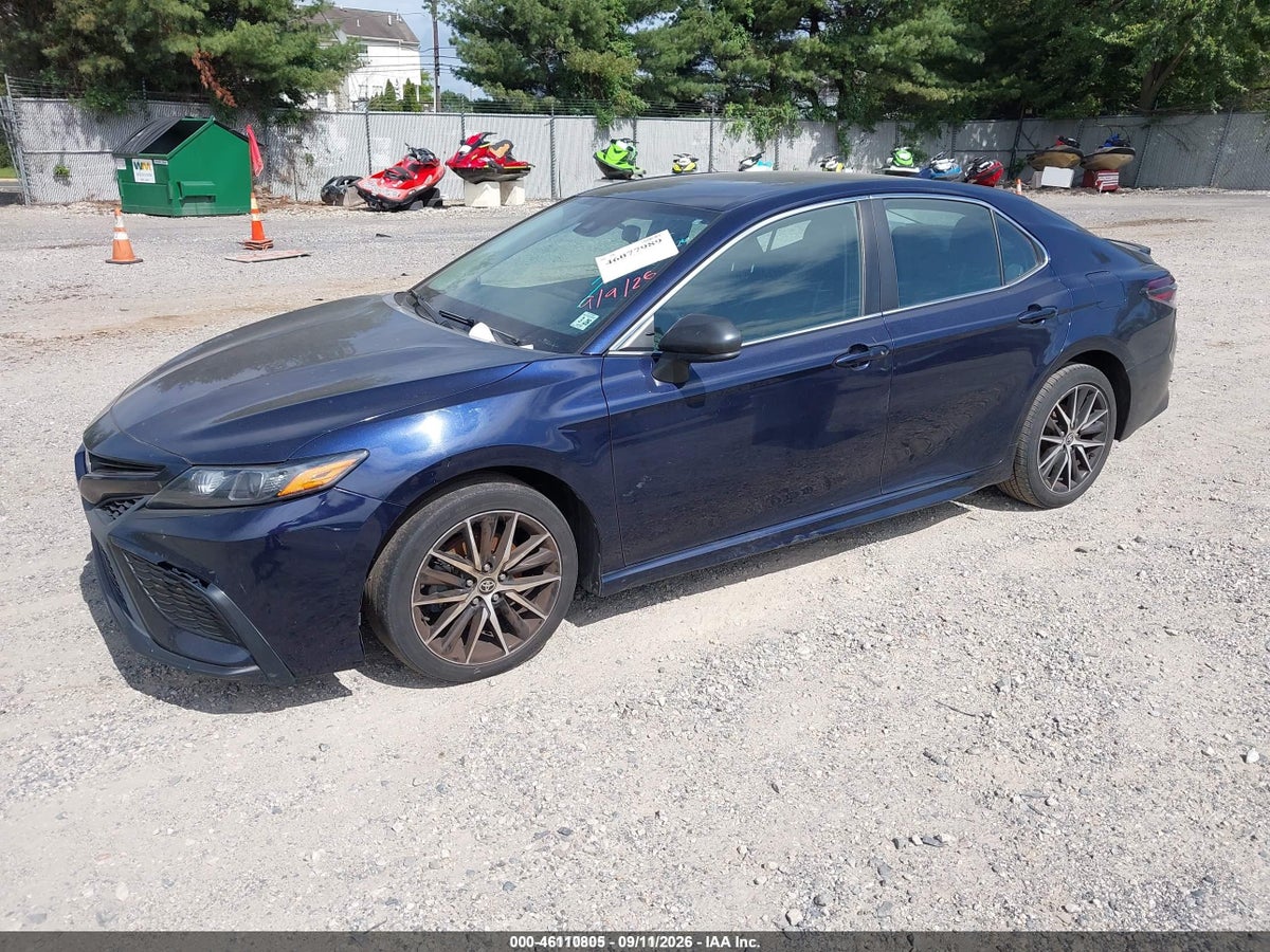 2021 TOYOTA CAMRY SE — снимка 2