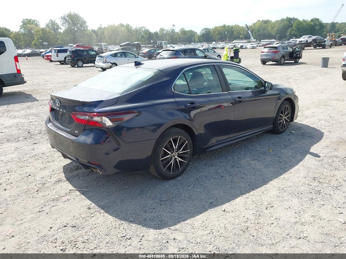 2021 TOYOTA CAMRY SE — снимка 4
