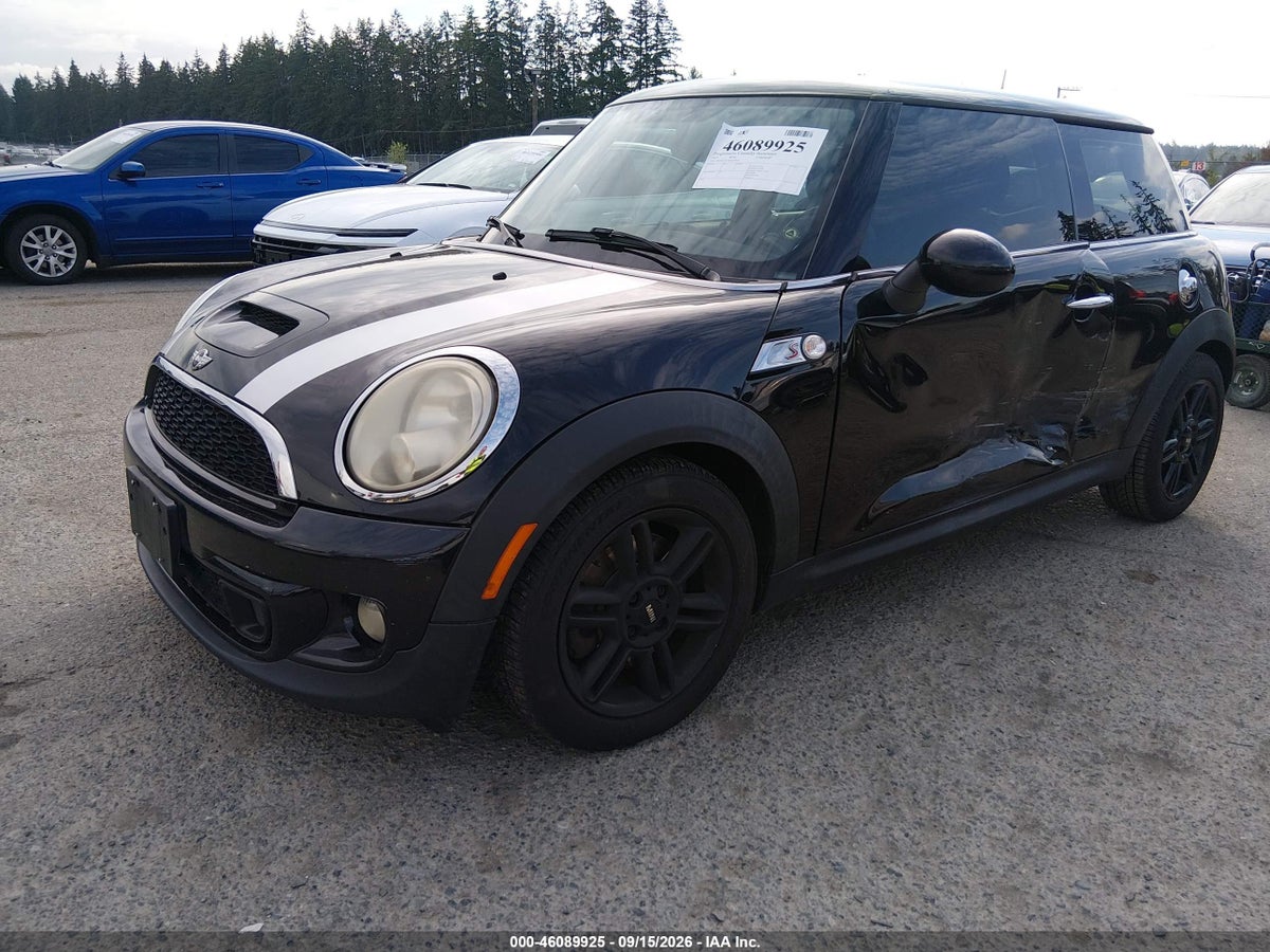 2013 MINI HARDTOP COOPER S — снимка 2