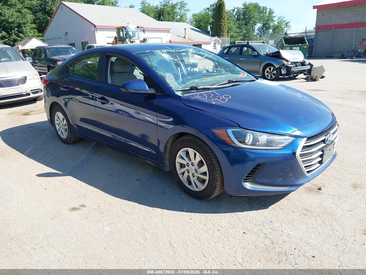 2017 HYUNDAI ELANTRA SE