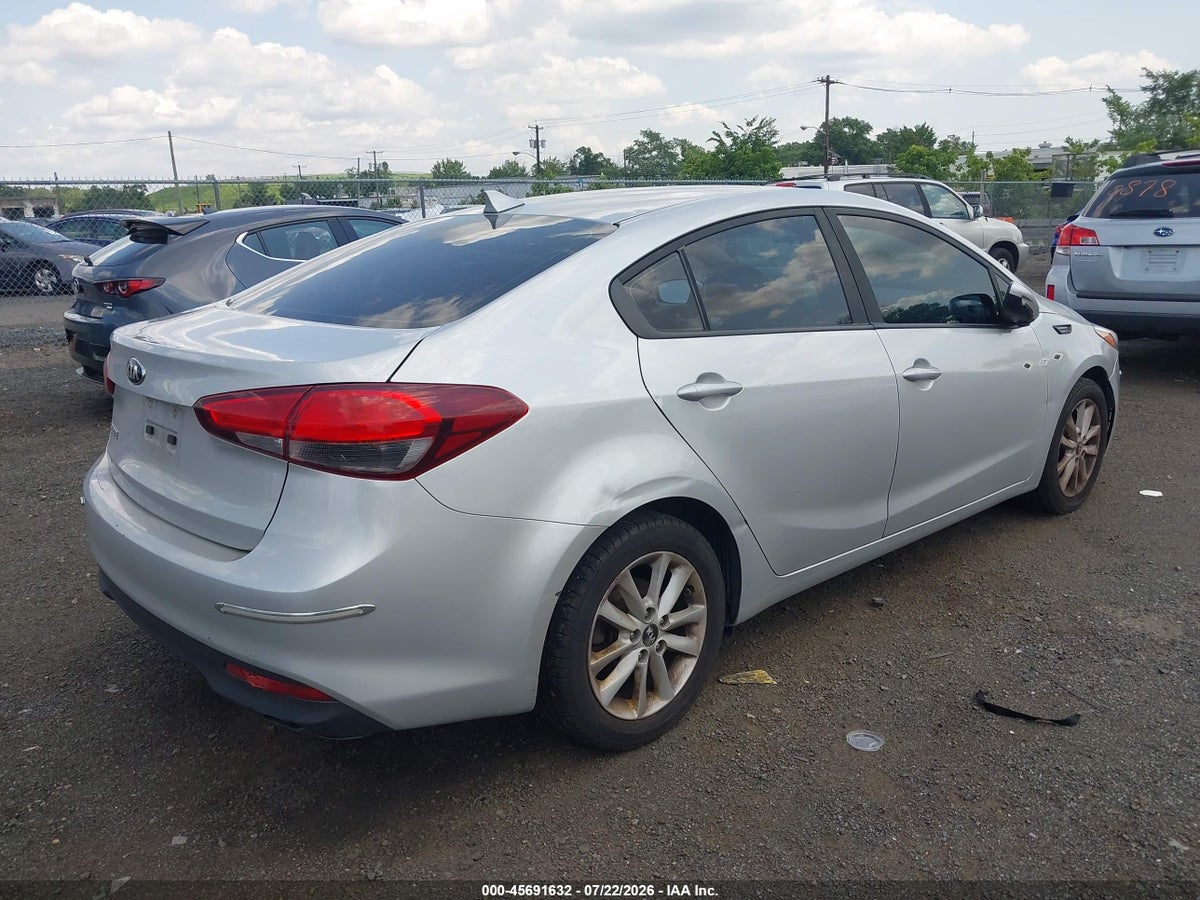 2017 KIA FORTE LX — снимка 4