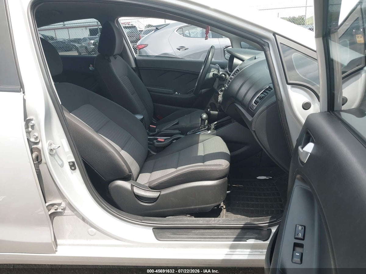 2017 KIA FORTE LX — снимка 5
