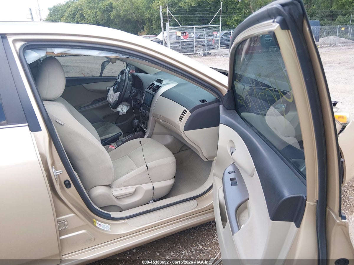 2013 TOYOTA COROLLA LE — снимка 5
