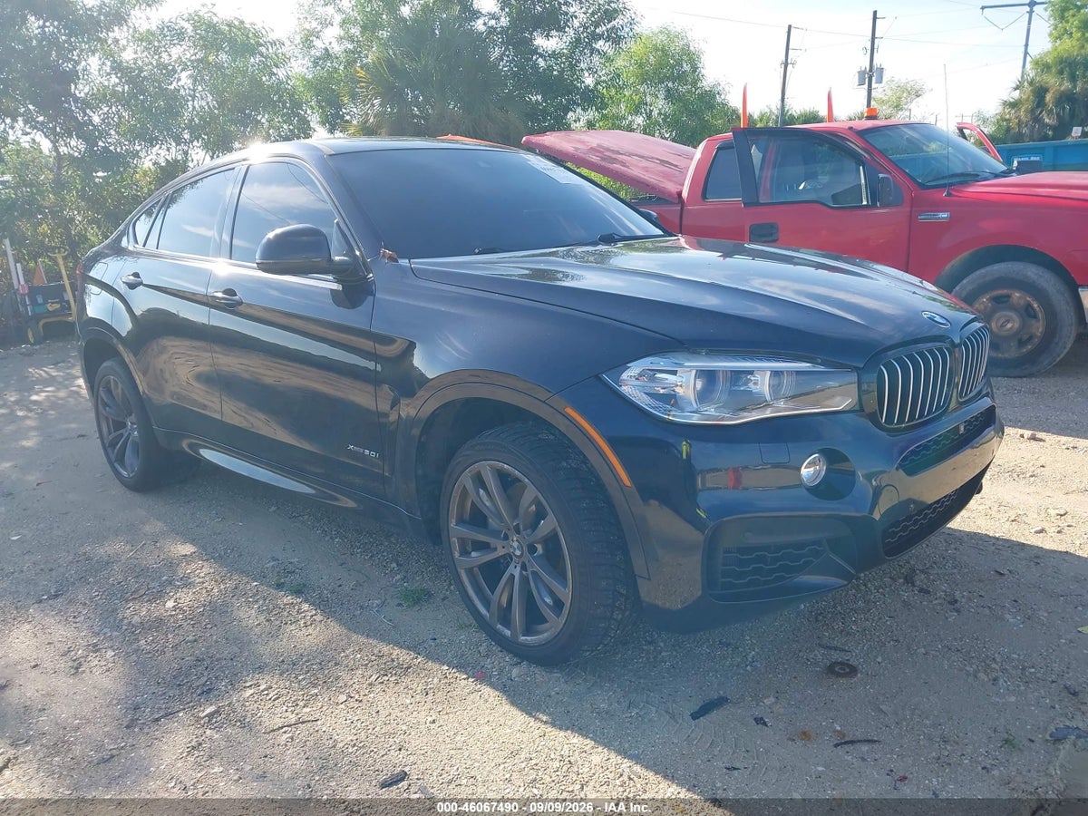 2015 BMW X6 XDRIVE50I