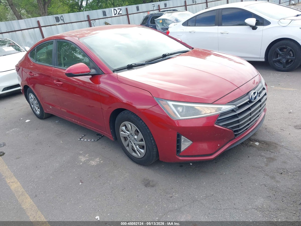 2019 HYUNDAI ELANTRA SE