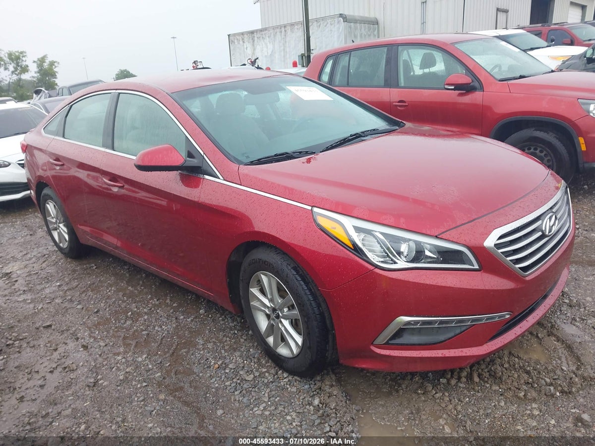 2015 HYUNDAI SONATA SE