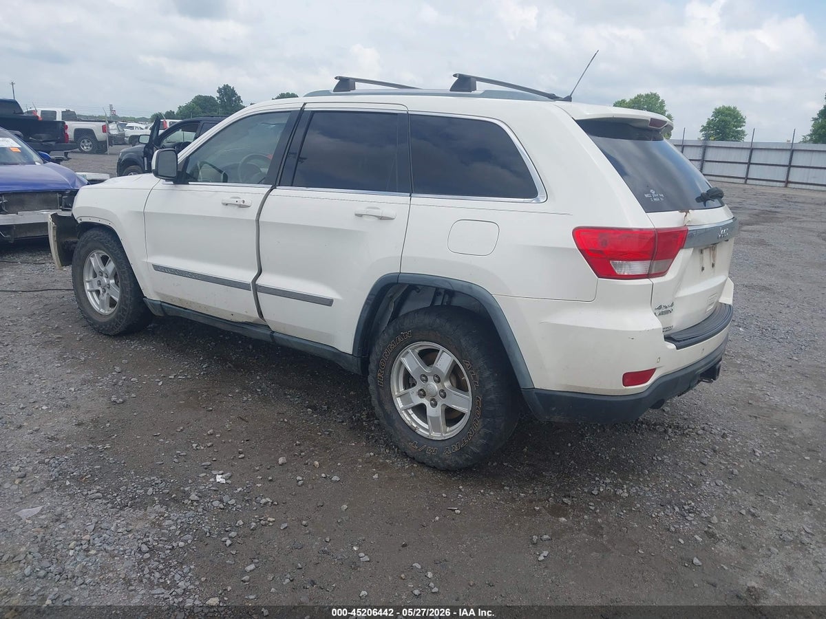 2011 JEEP GRAND CHEROKEE LAREDO — снимка 3