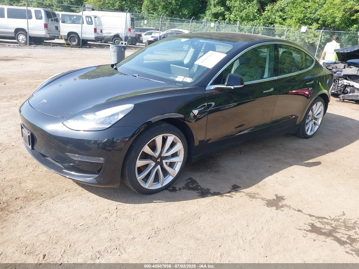 2018 TESLA MODEL 3 LONG RANGE/MID RANGE — снимка 2
