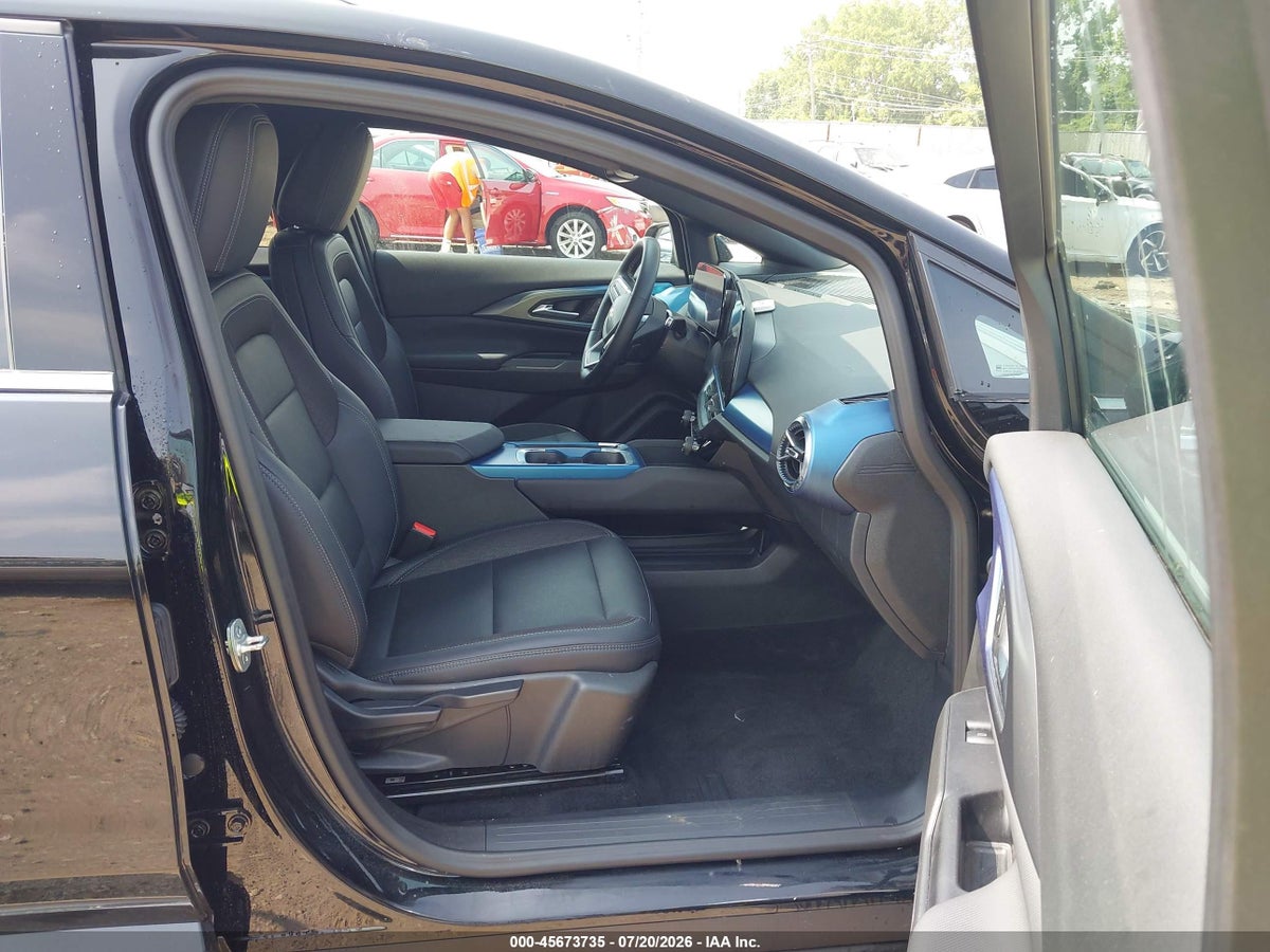 2025 CHEVROLET EQUINOX EV LT 2 — снимка 5