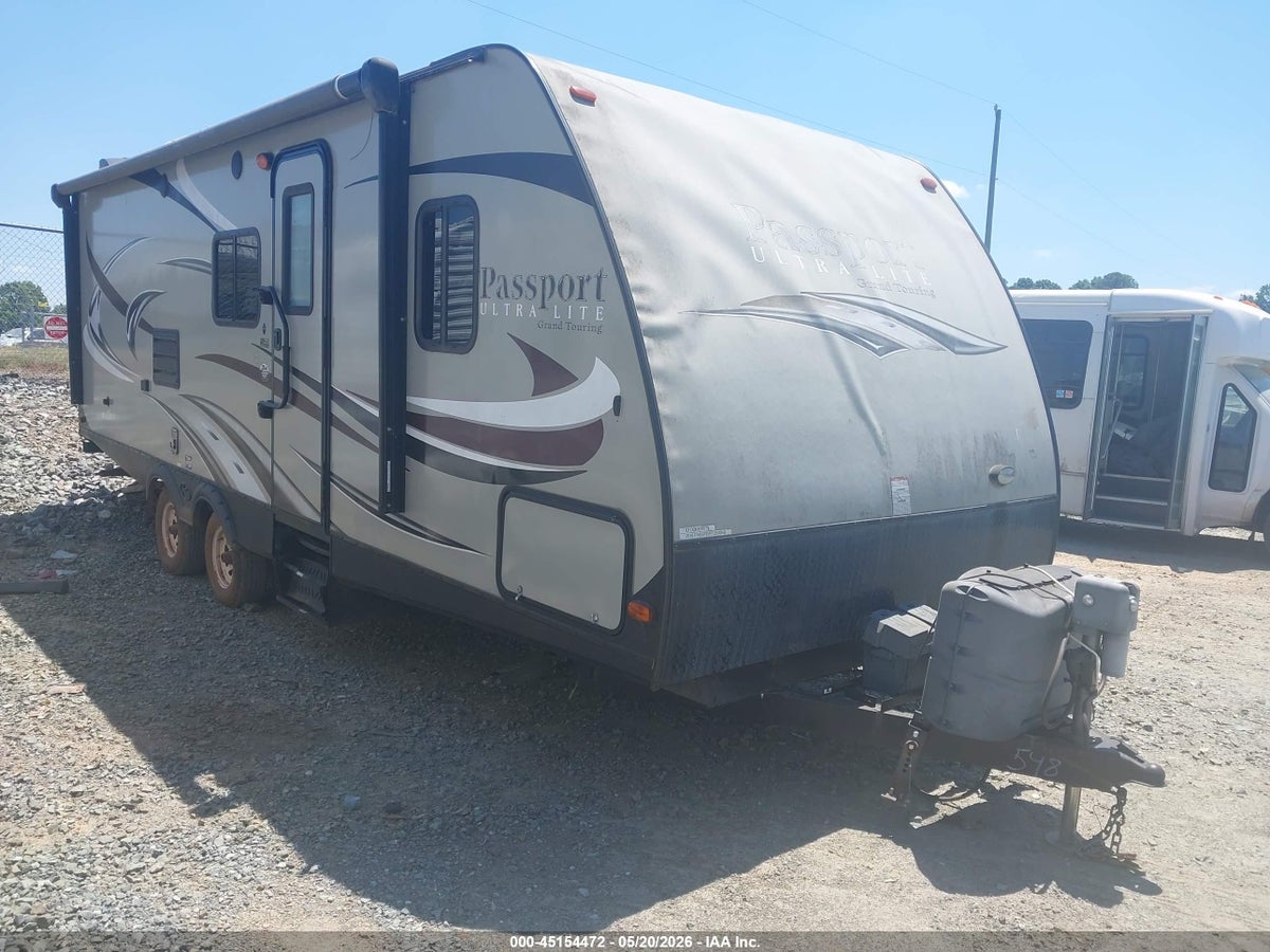2016 PASSPORT ULTRA LITE