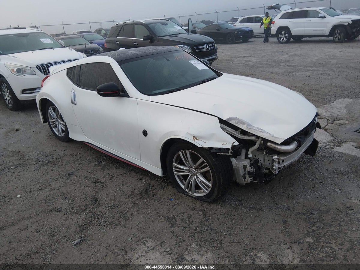 2015 NISSAN 370Z NISMO TECH
