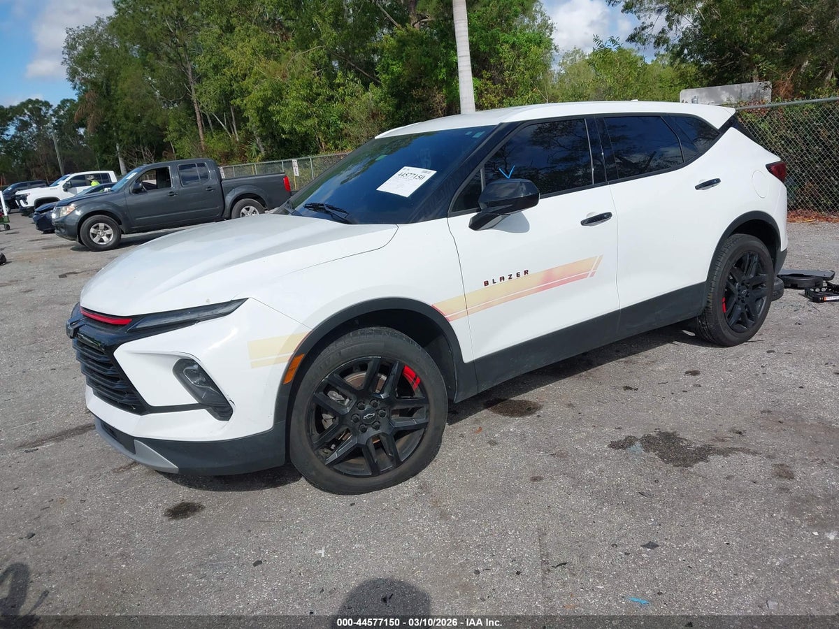2023 CHEVROLET BLAZER FWD 2LT — снимка 2