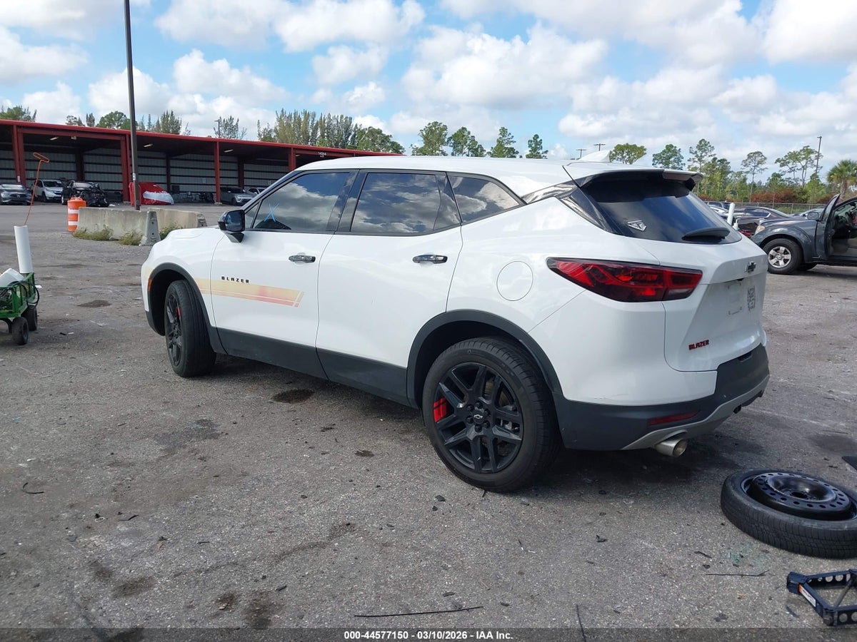 2023 CHEVROLET BLAZER FWD 2LT — снимка 3