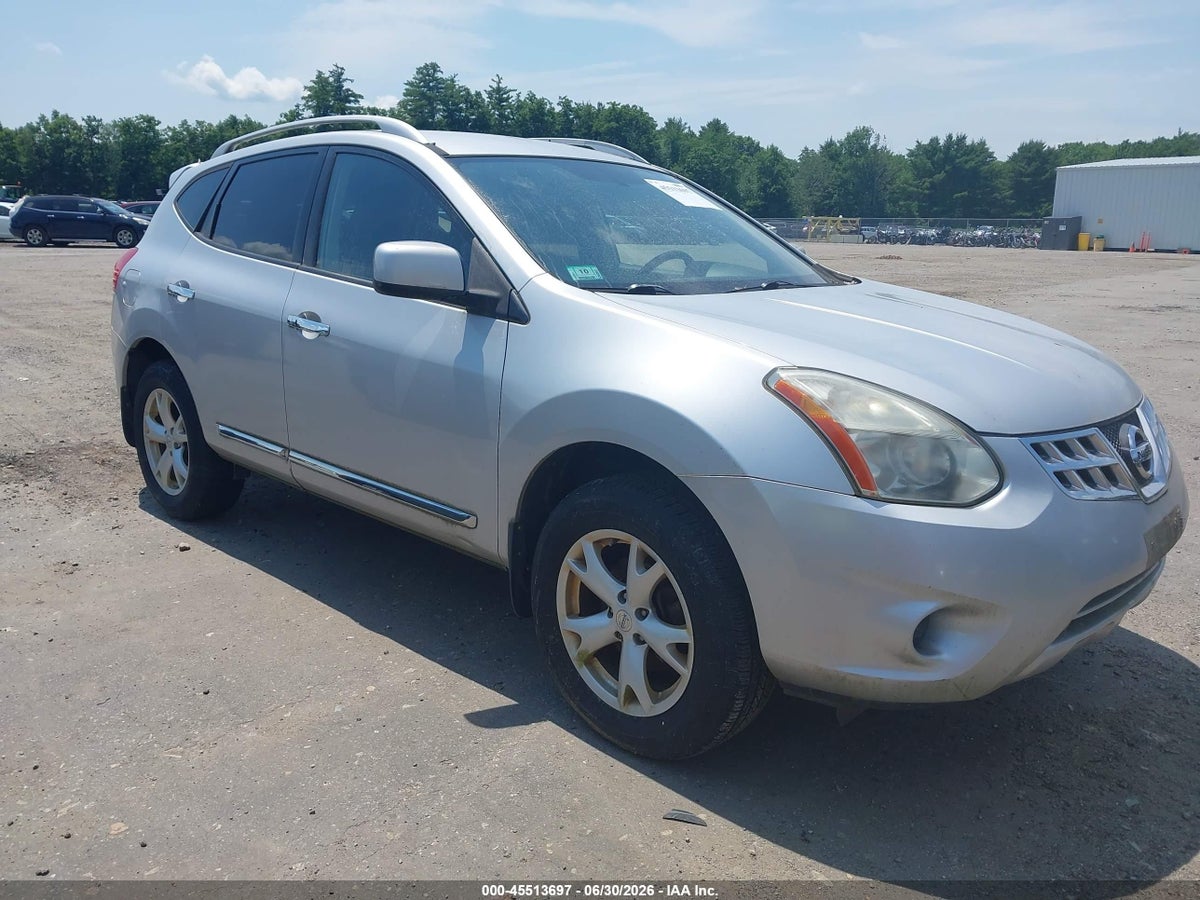 2011 NISSAN ROGUE SV