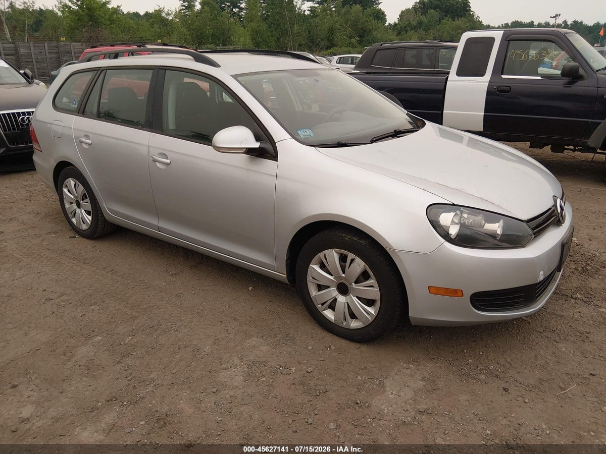 2013 VOLKSWAGEN JETTA SPORTWAGEN 2.5L S