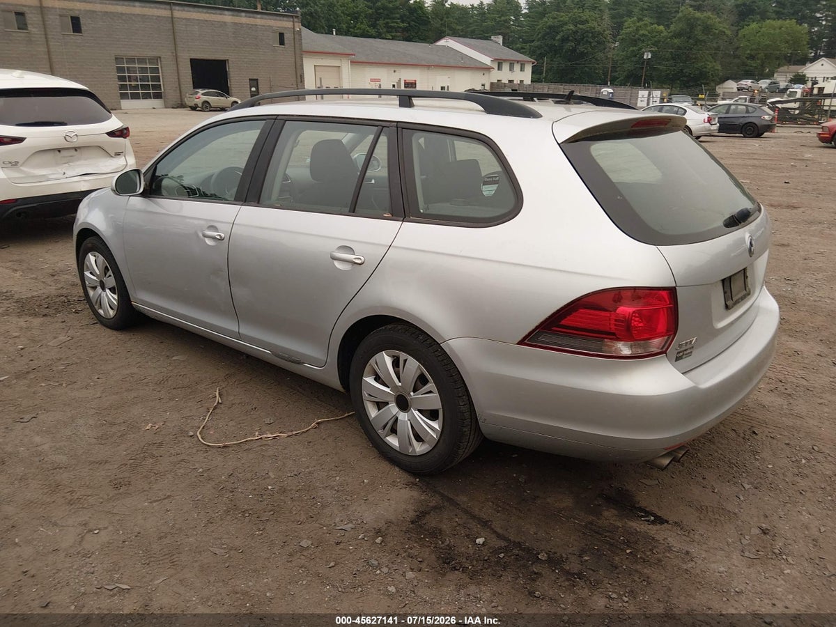 2013 VOLKSWAGEN JETTA SPORTWAGEN 2.5L S — снимка 3