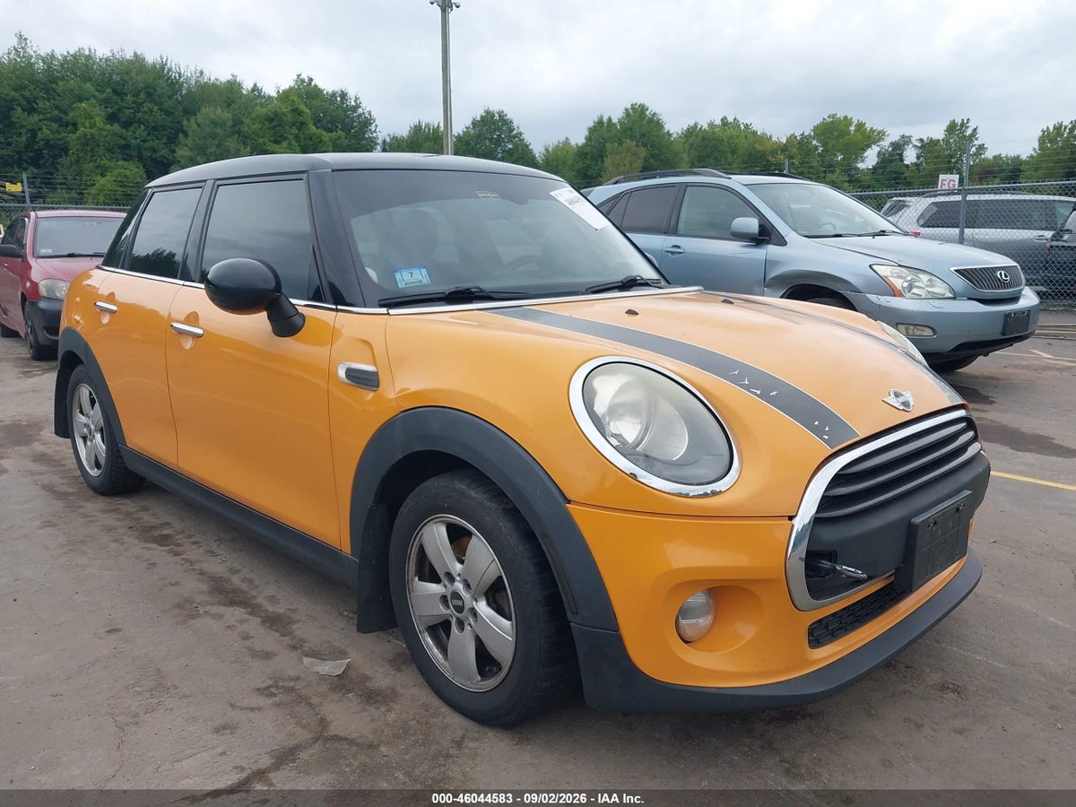 2016 MINI HARDTOP COOPER