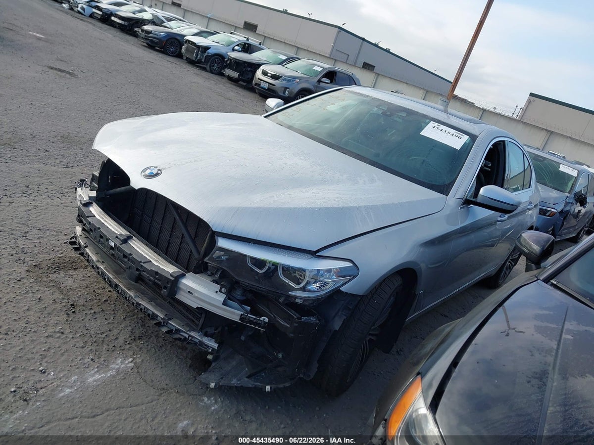 2019 BMW 530I — снимка 2