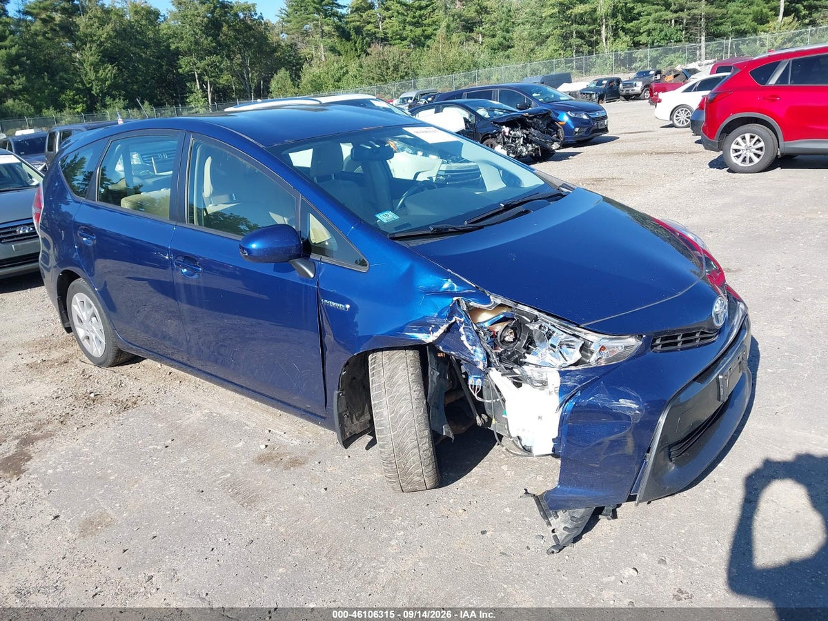 2015 TOYOTA PRIUS V FOUR