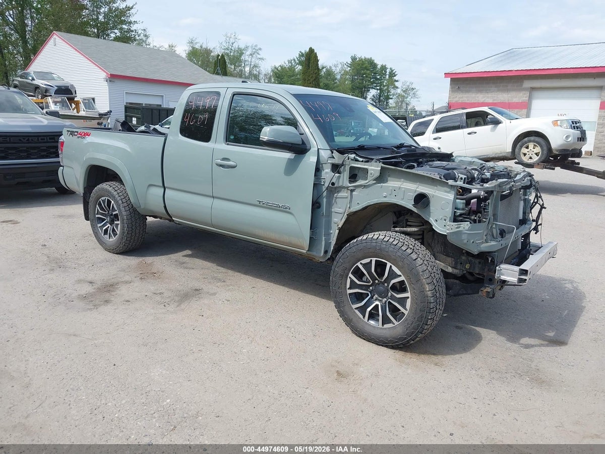 2022 TOYOTA TACOMA TRD SPORT