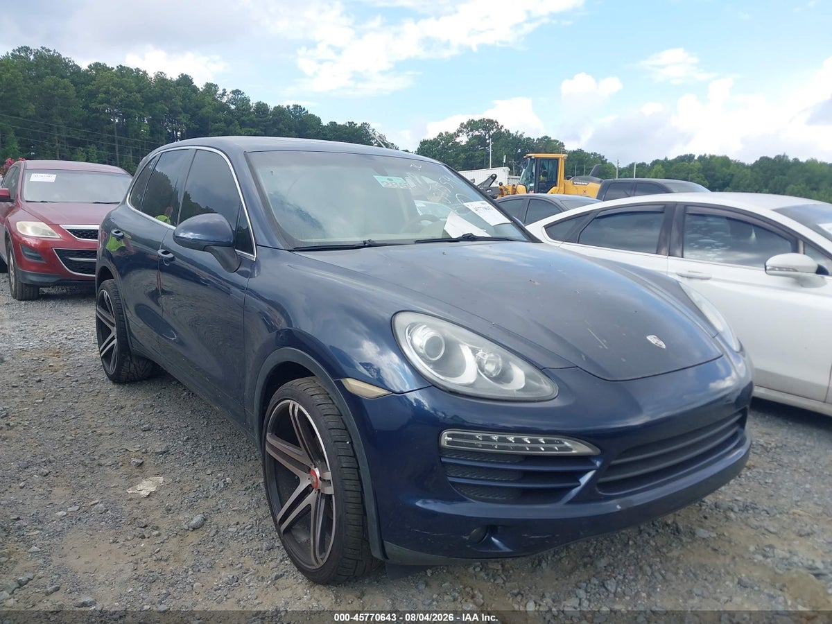 2011 PORSCHE CAYENNE