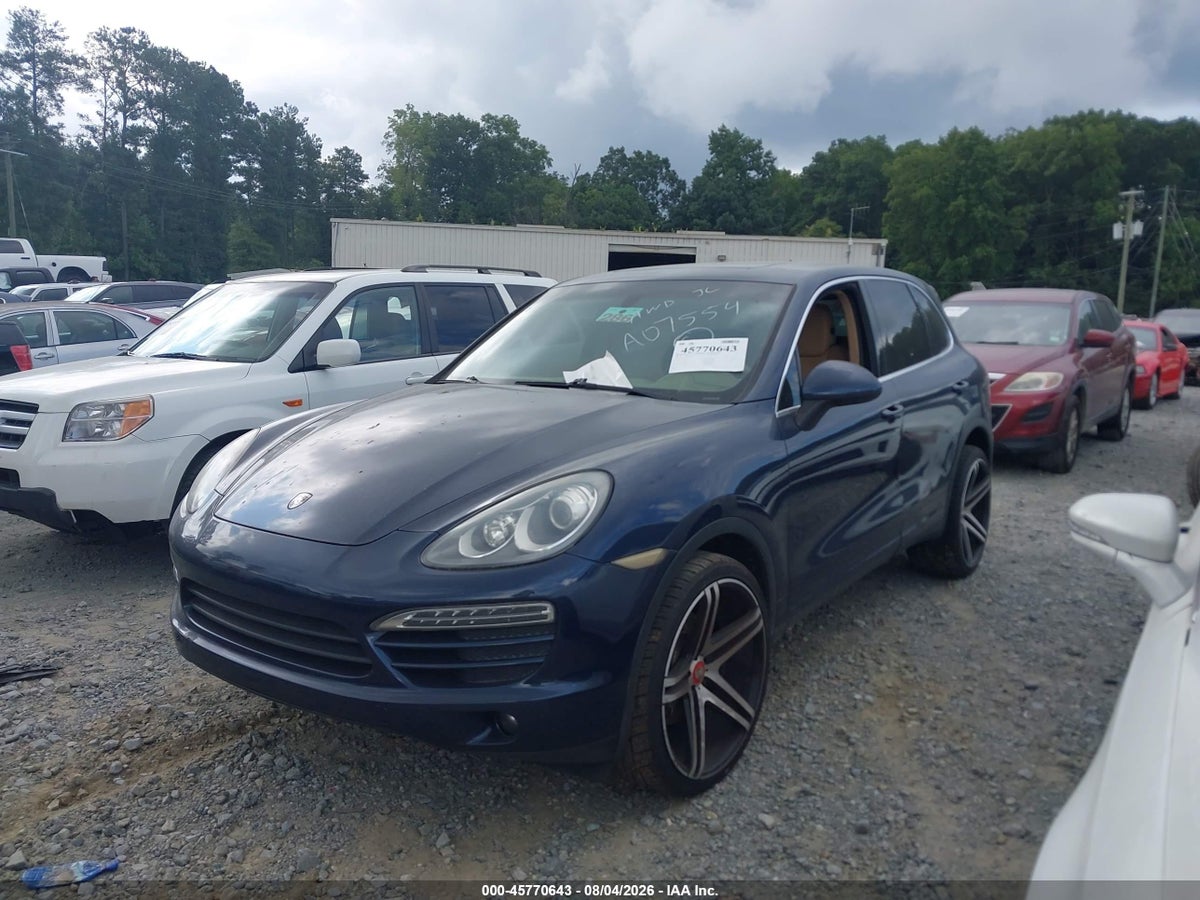 2011 PORSCHE CAYENNE — снимка 2