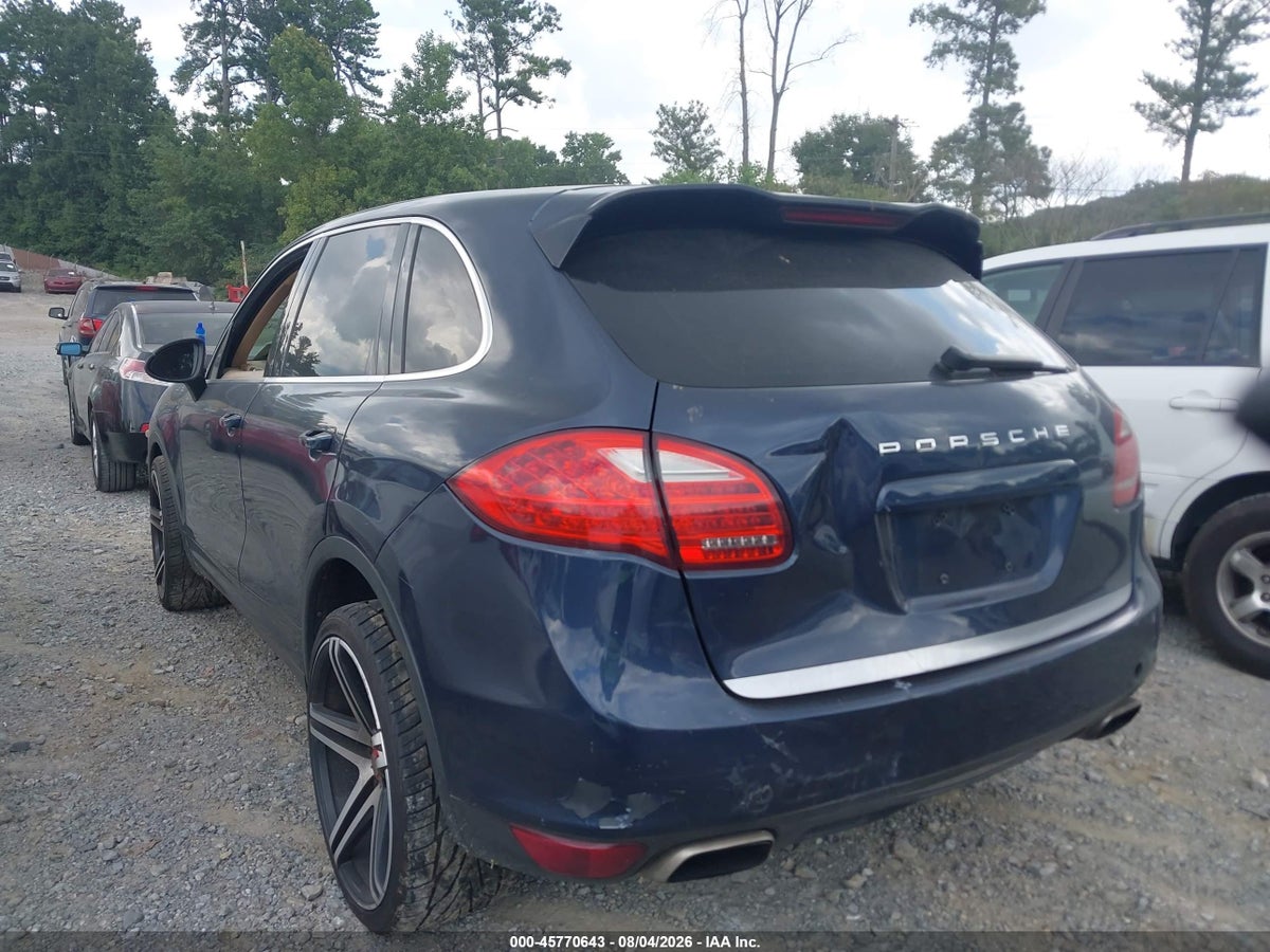2011 PORSCHE CAYENNE — снимка 3