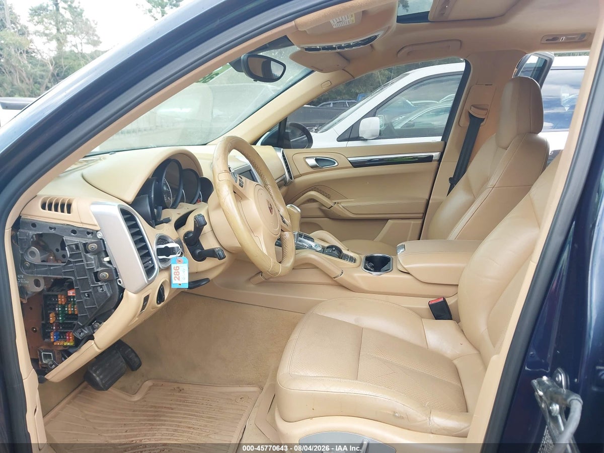 2011 PORSCHE CAYENNE — снимка 5
