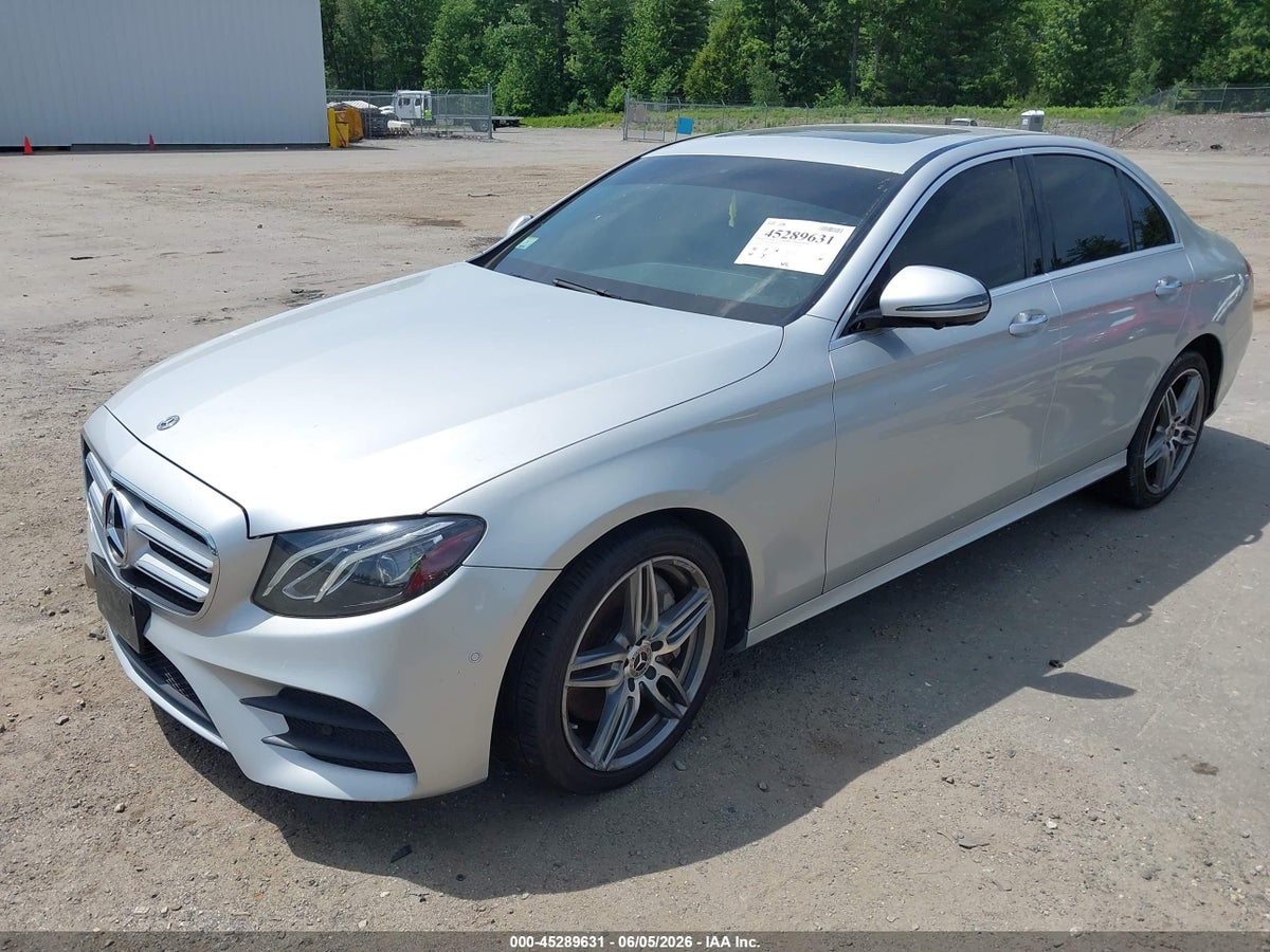 2019 MERCEDES-BENZ E 300 — снимка 2