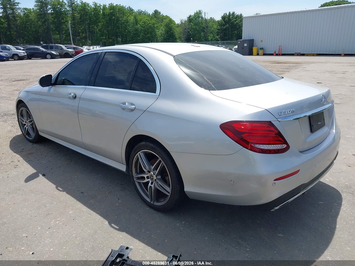 2019 MERCEDES-BENZ E 300 — снимка 3