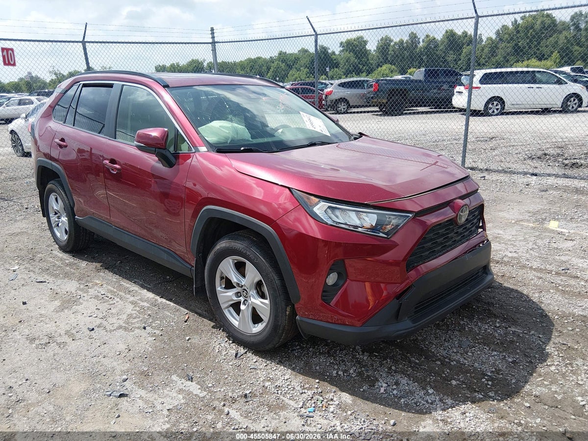 2020 TOYOTA RAV4 XLE