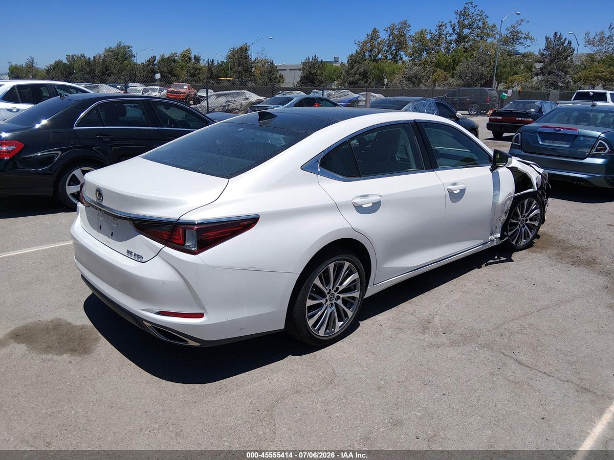 2020 LEXUS ES 350 — снимка 4