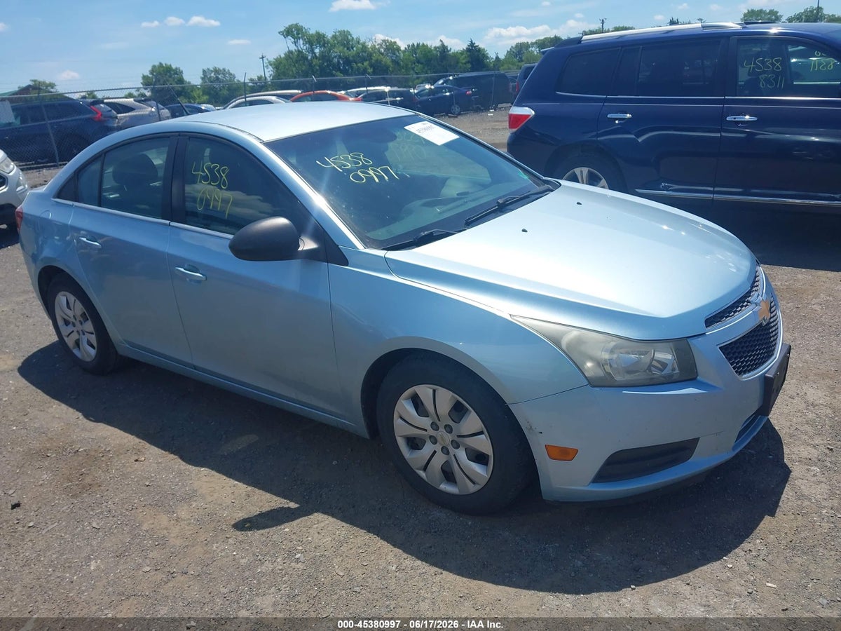 2012 CHEVROLET CRUZE LS