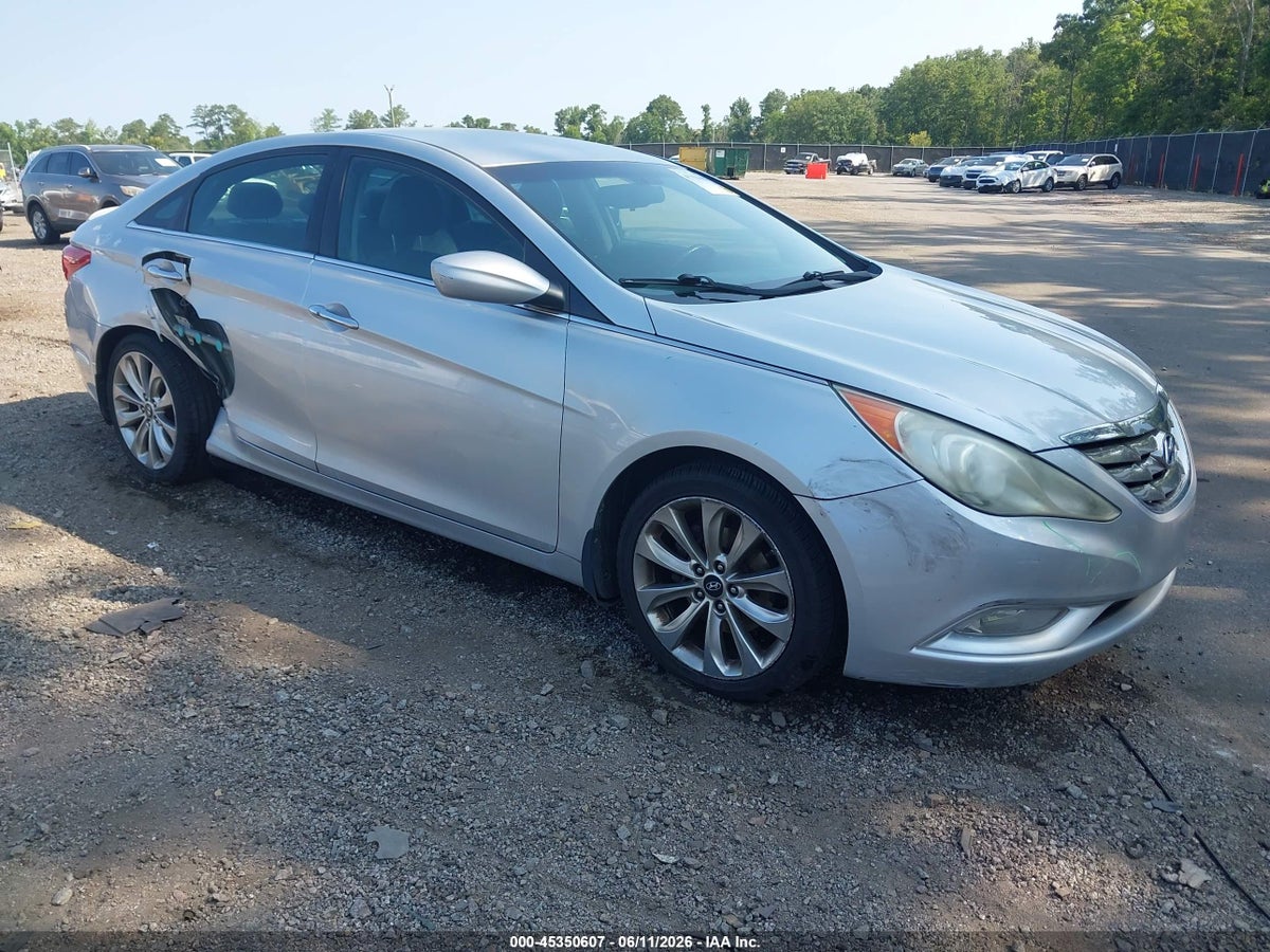 2013 HYUNDAI SONATA SE