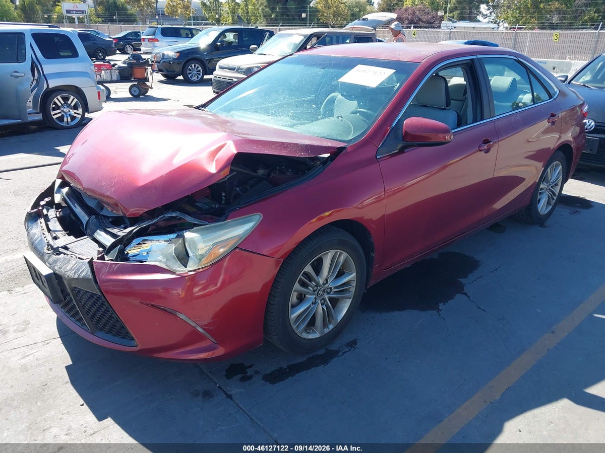 2015 TOYOTA CAMRY SE — снимка 2