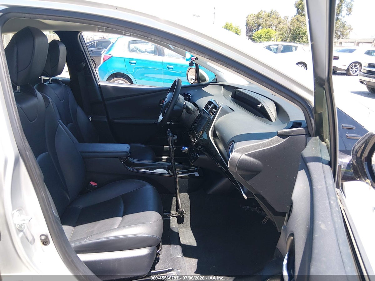 2016 TOYOTA PRIUS THREE TOURING — снимка 5