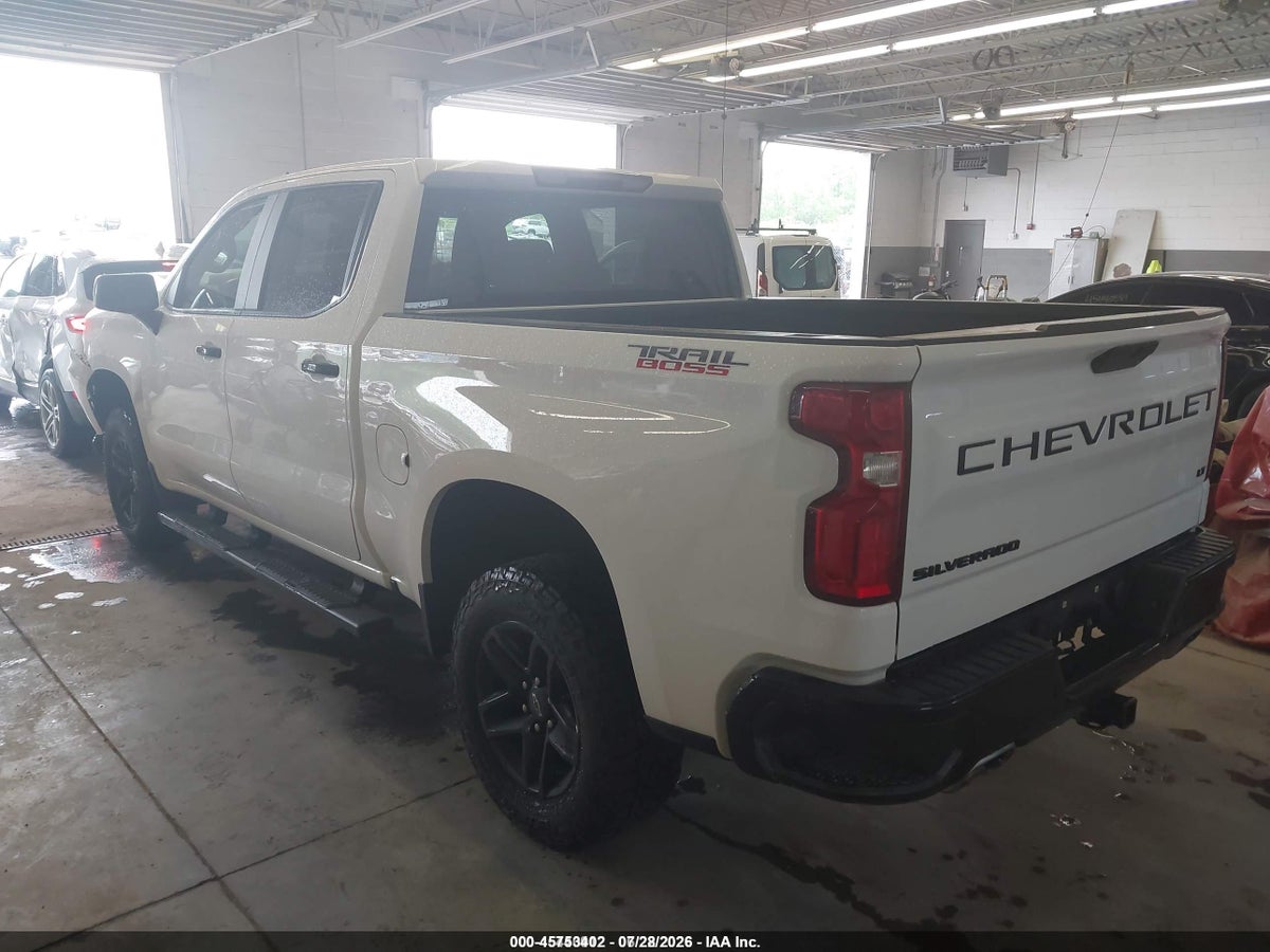 2021 CHEVROLET SILVERADO 1500 4WD SHORT BED LT TRAIL BOSS — снимка 3