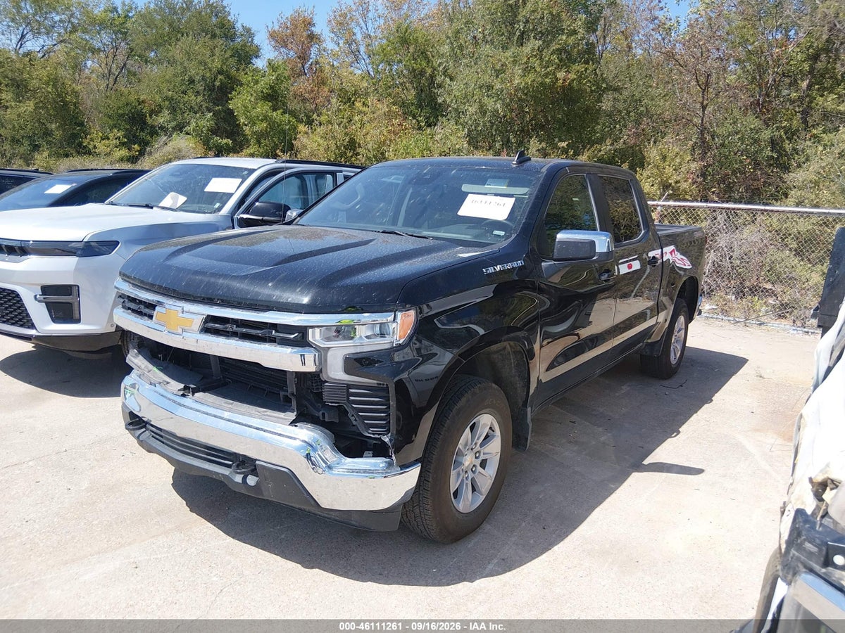 2026 CHEVROLET SILVERADO 1500 LT — photo 2