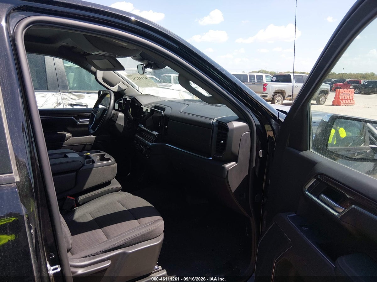 2026 CHEVROLET SILVERADO 1500 LT — photo 5