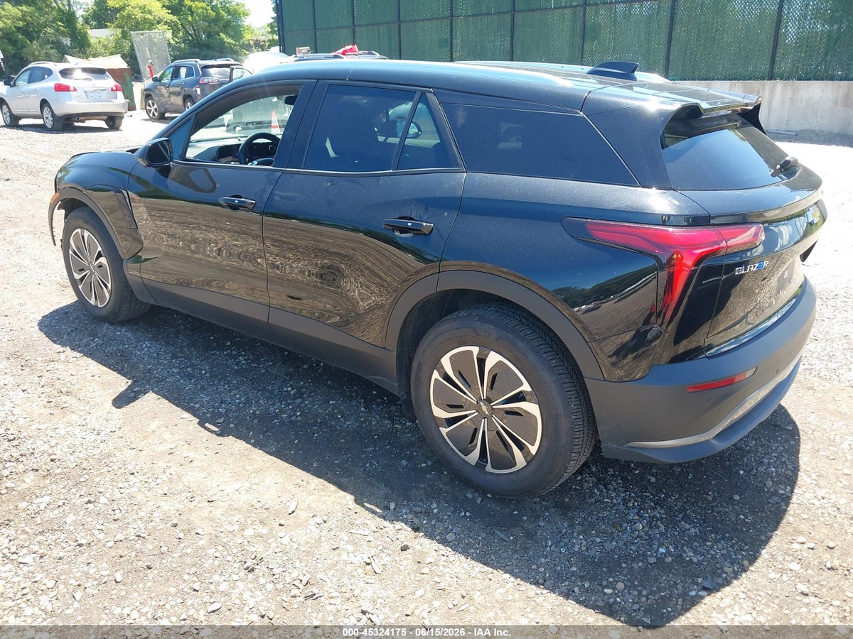 2024 CHEVROLET BLAZER EV EAWD 2LT — снимка 3