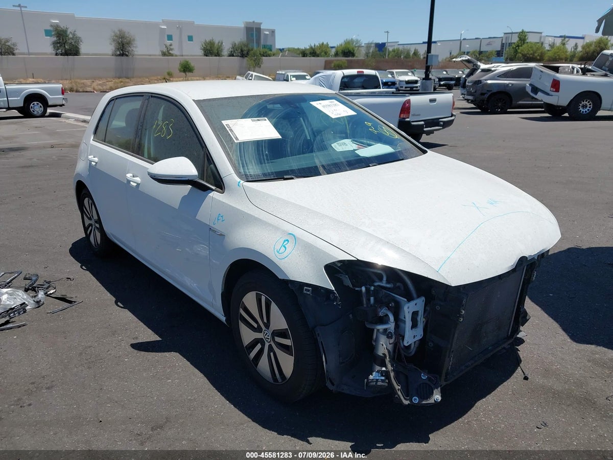 2016 VOLKSWAGEN E-GOLF SEL PREMIUM