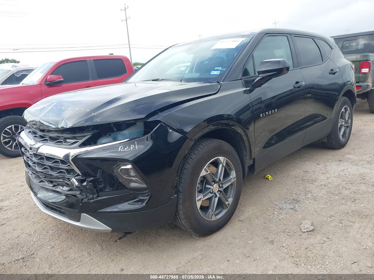 2026 CHEVROLET BLAZER LT — снимка 2