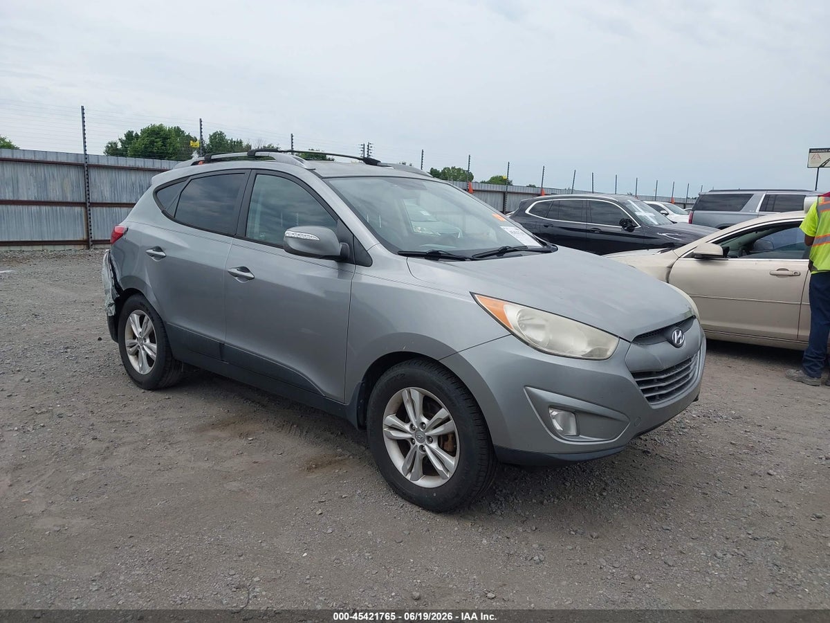 2013 HYUNDAI TUCSON GLS