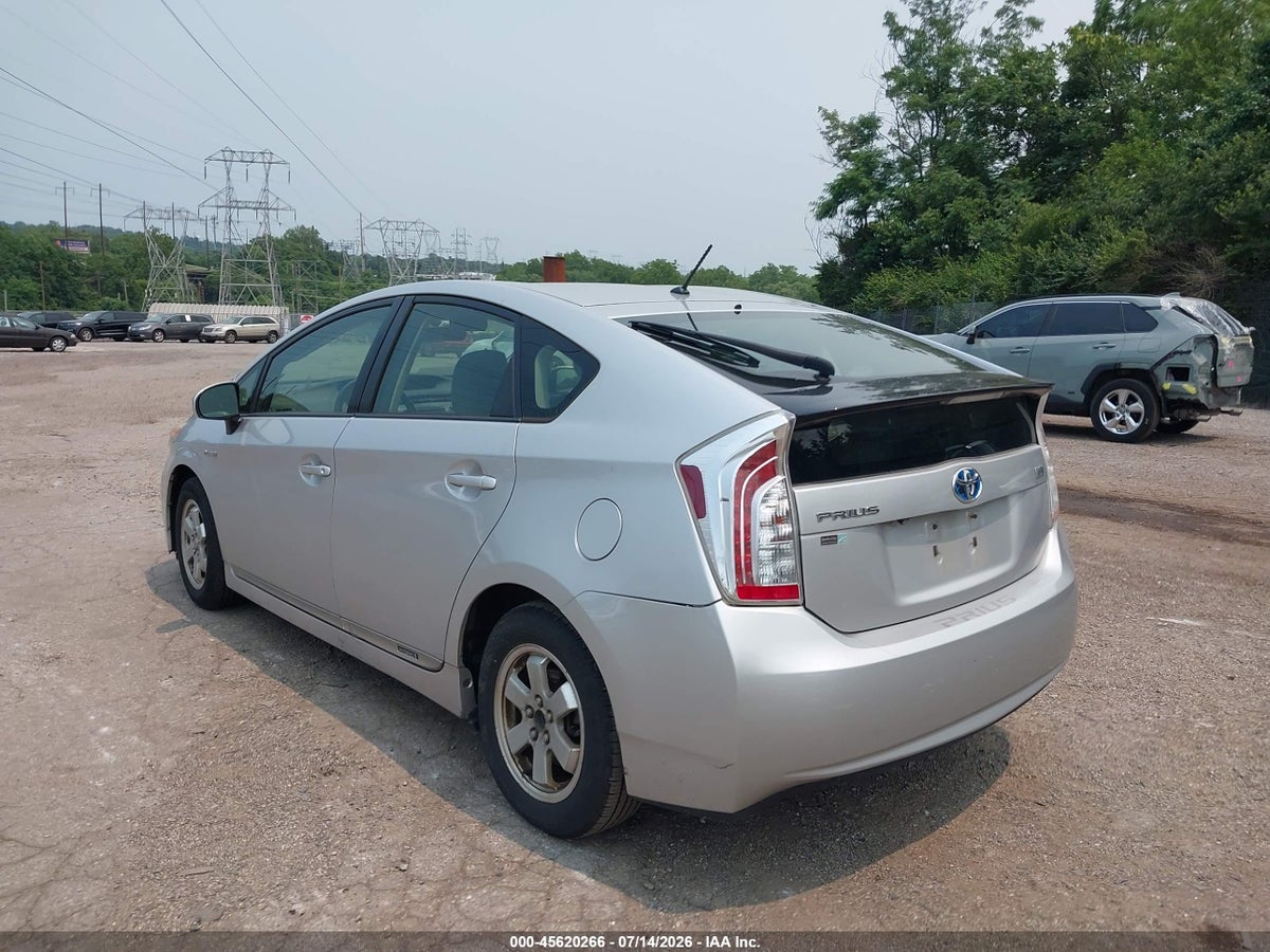 2012 TOYOTA PRIUS TWO — снимка 3