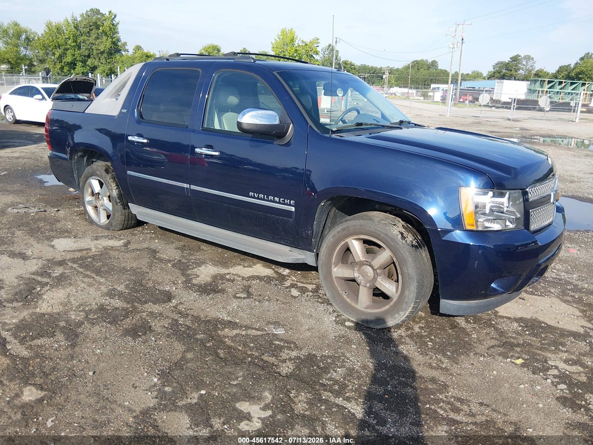 2011 CHEVROLET AVALANCHE 1500 LTZ
