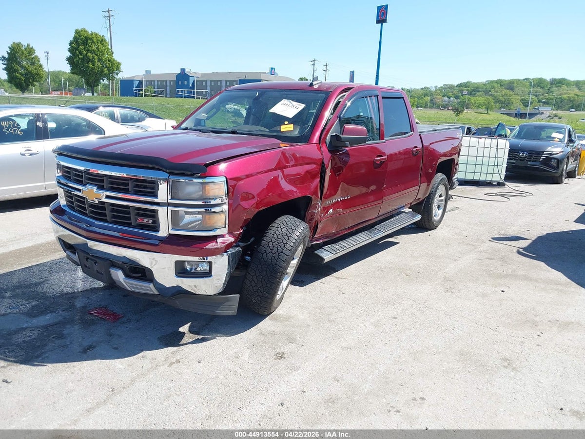 2015 CHEVROLET SILVERADO 1500 2LT — снимка 2