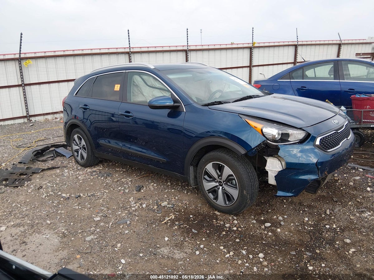2017 KIA NIRO LX