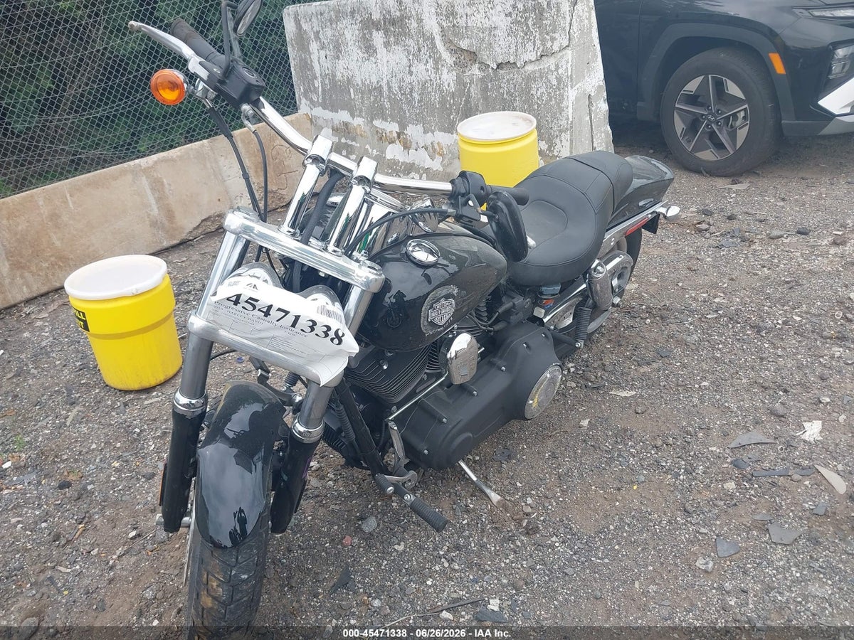 2010 HARLEY-DAVIDSON FXDF — снимка 2